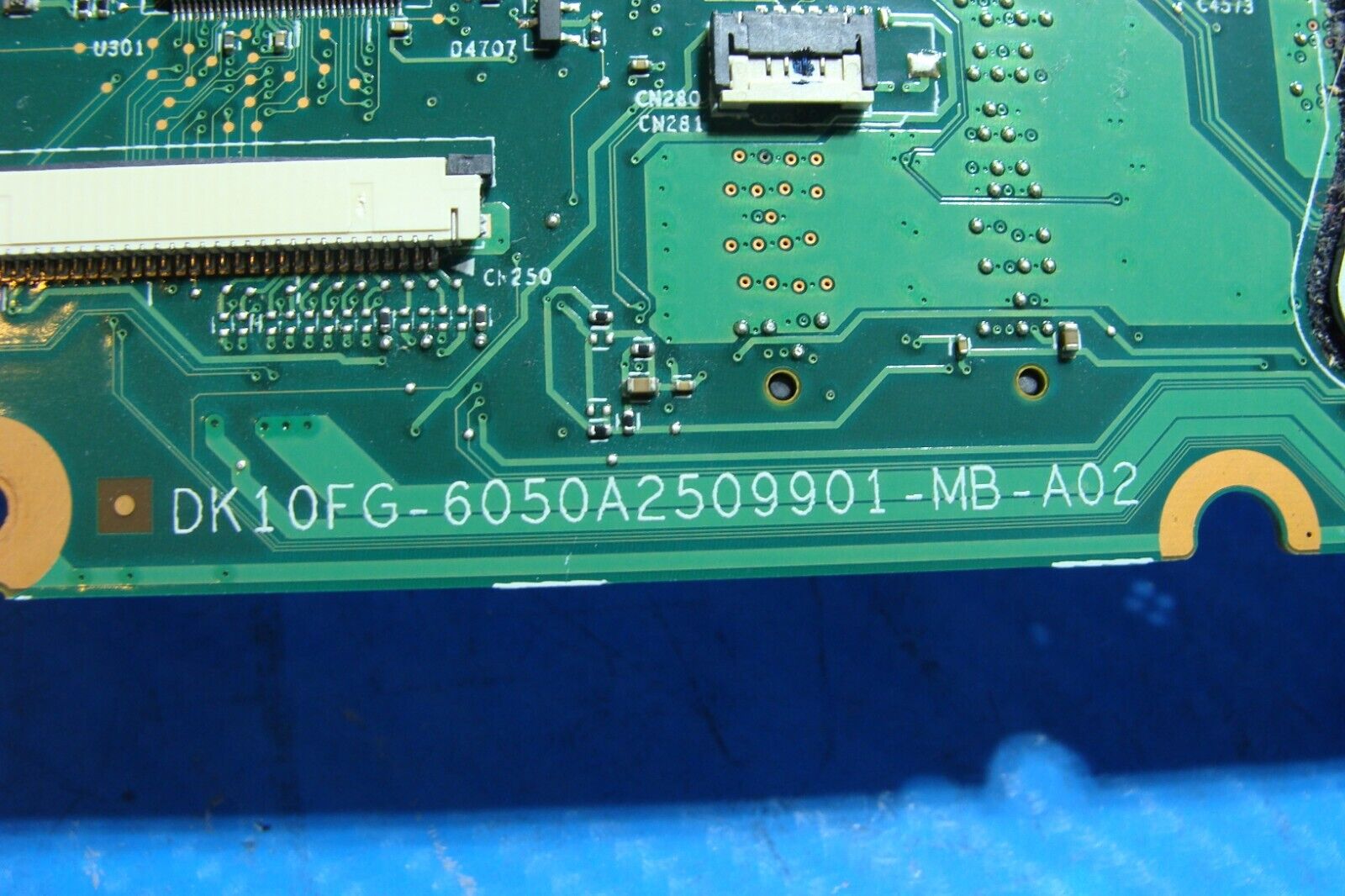 Toshiba Satellite S855 15.6