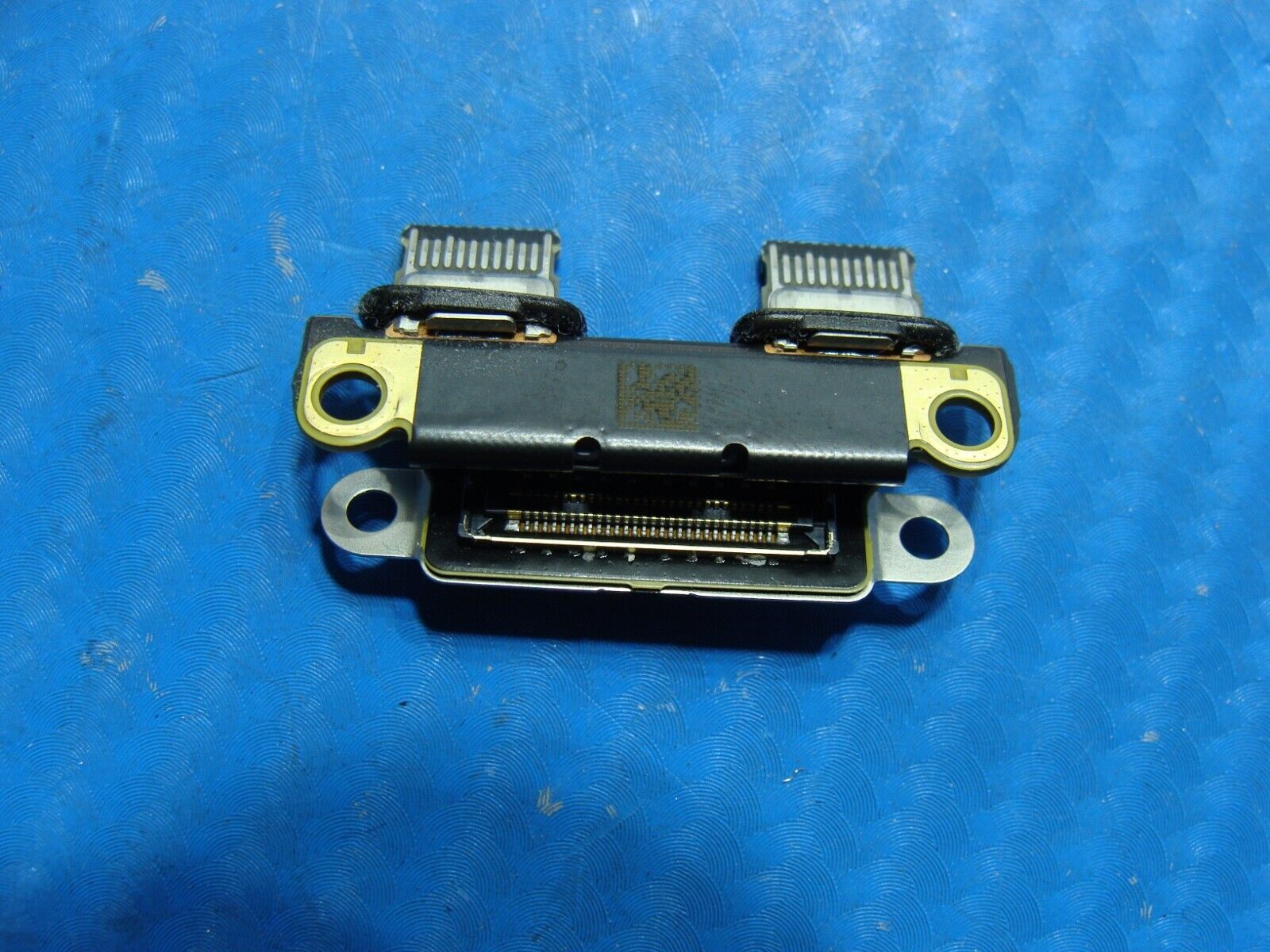 MacBook Pro A1706 13