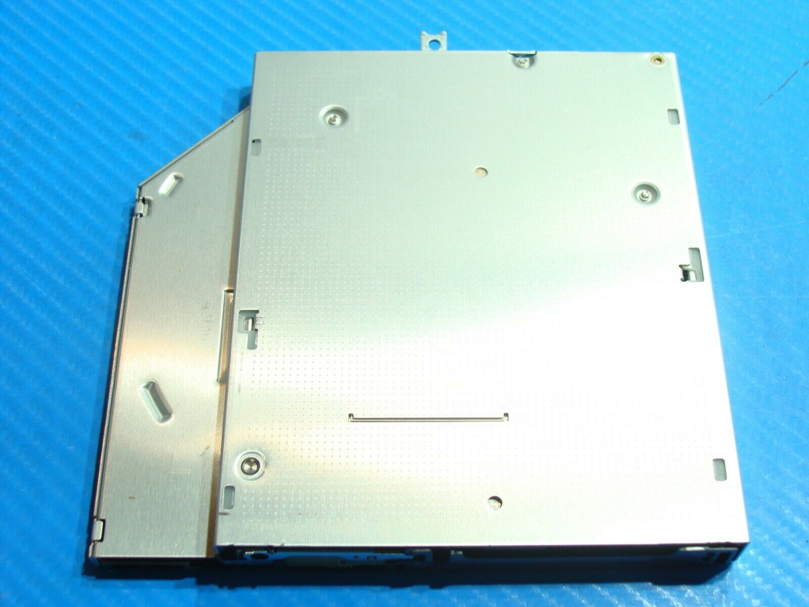 Lenovo IdeaPad Z560 0914 15.6