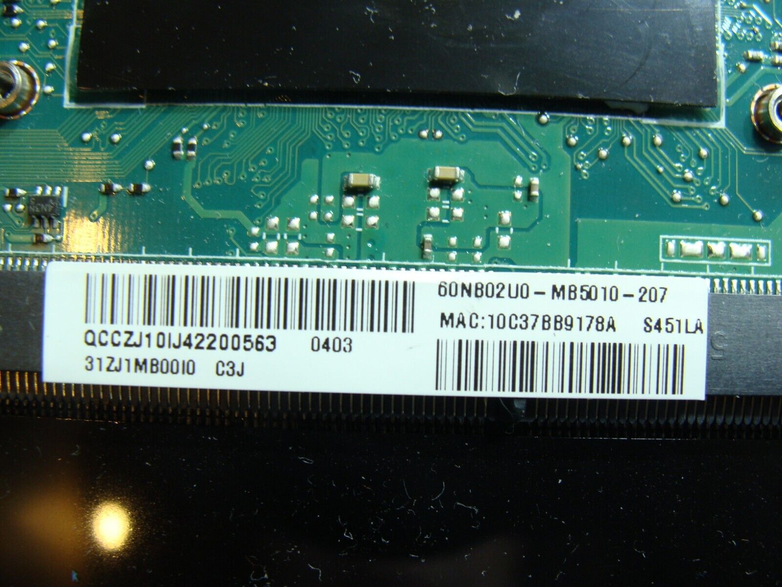 Asus VivoBook V451LA-DS51T 15.6