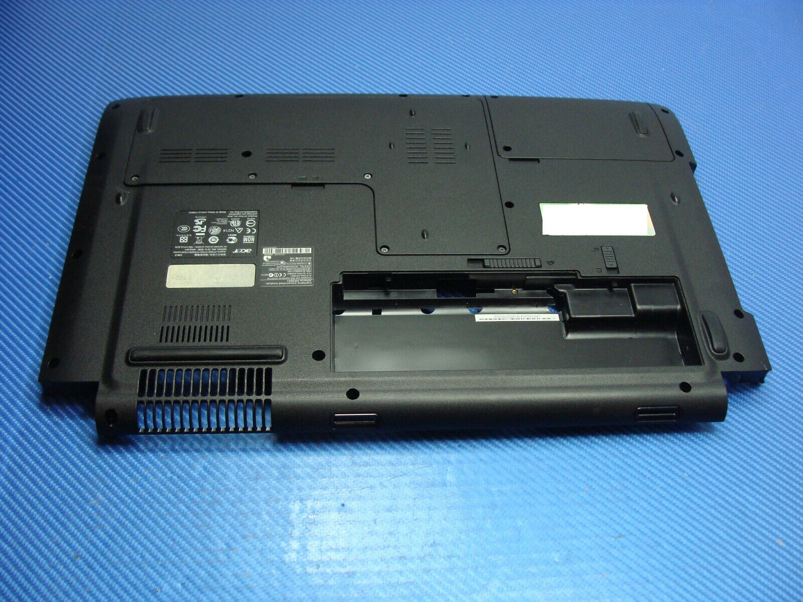 Acer Aspire 7735-4291 17.3" Genuine Bottom Case w/Cover Door 60.4CD30.001