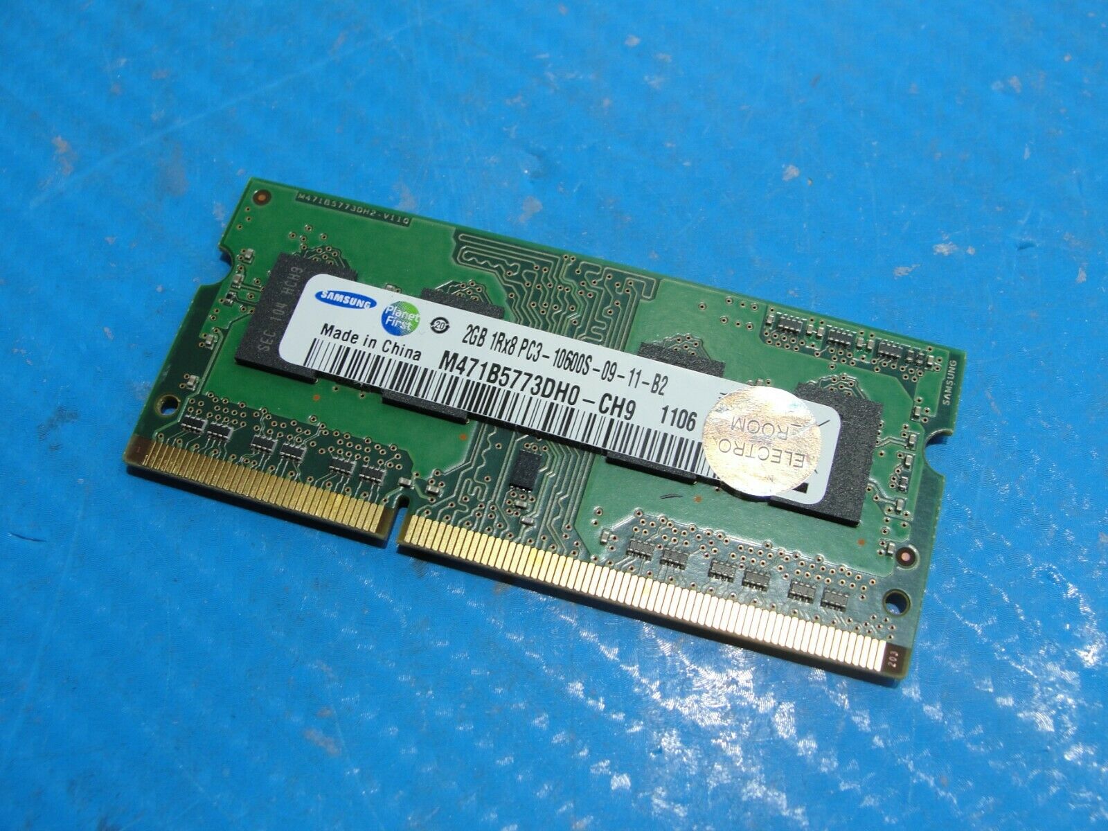 MacBook A1286 Samsung 2GB 1Rx8 PC3-10600S SO-DIMM RAM Memory M471B5773DH0-CH9 #1 Samsung