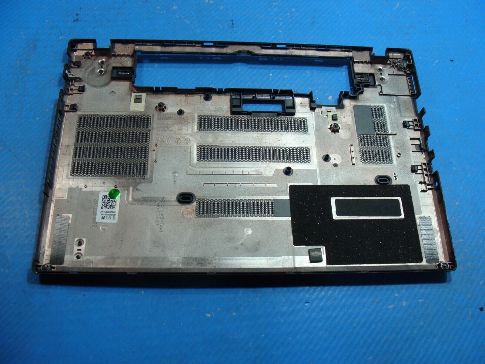 Lenovo ThinkPad T470 14 Genuine Bottom Case Base Cover AM12D000600
