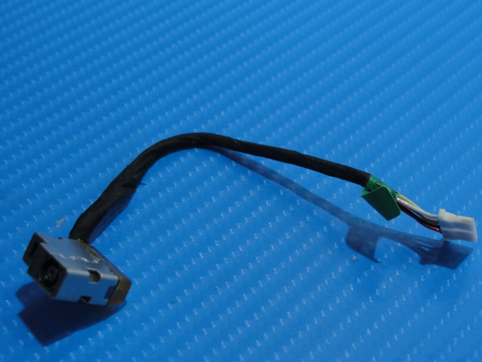 HP Envy 15t-ae100 15.6