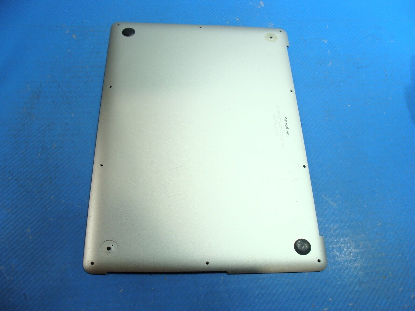 MacBook Pro A1398 15 2015 MJLT2LL/A Genuine Bottom Case 923-00544