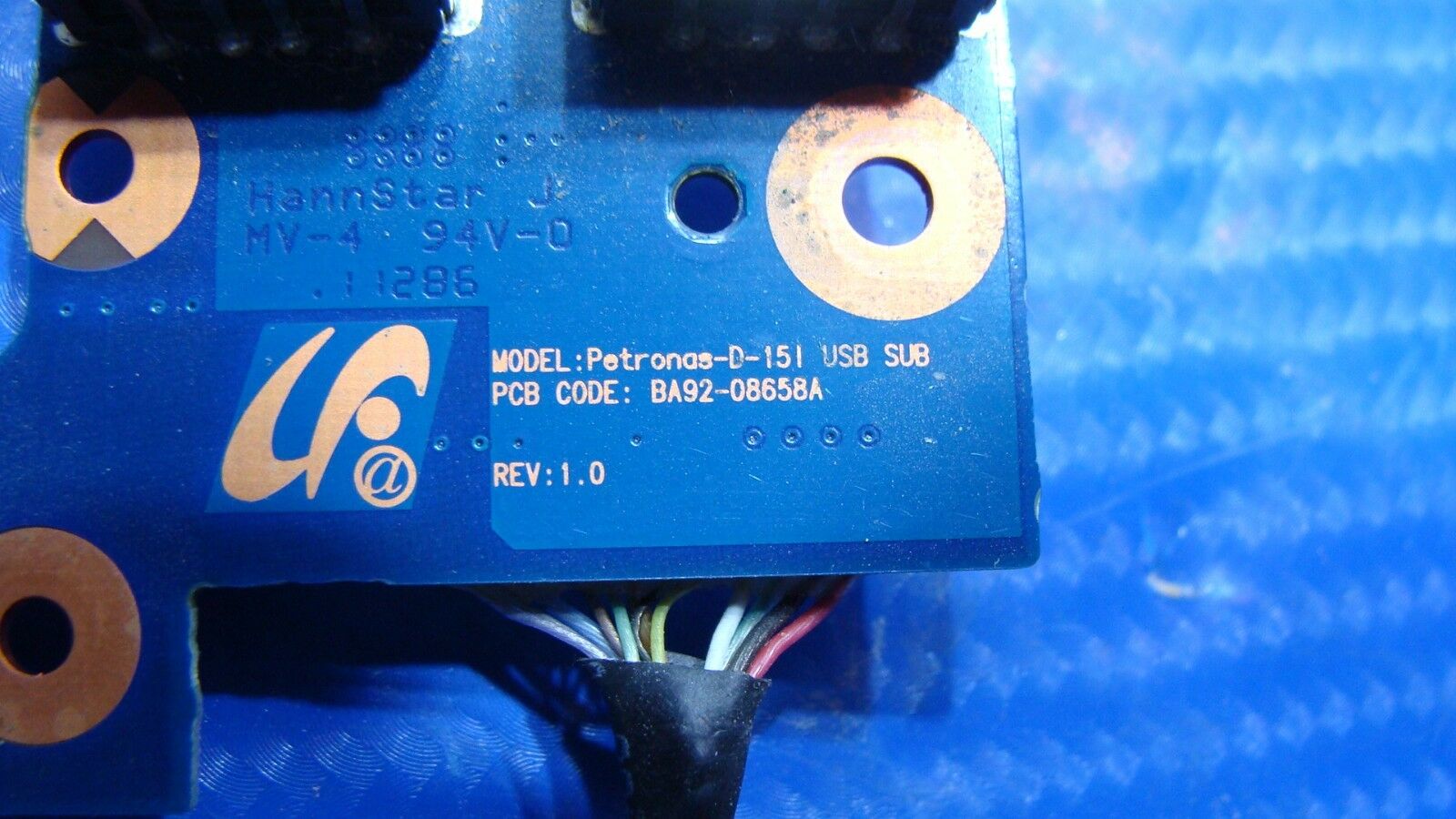 Samsung NP305V5A-A05US 15.6