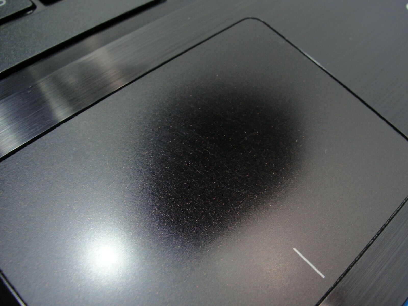 Asus R558UR-DM069T 15.6