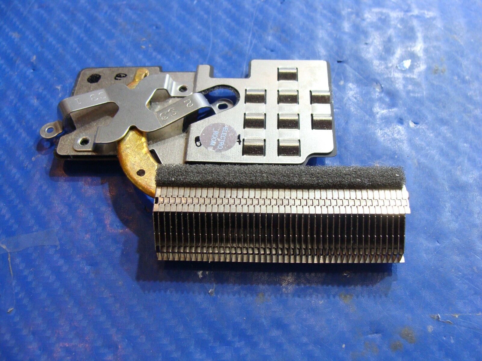 Toshiba Portege R705-P35 13.3