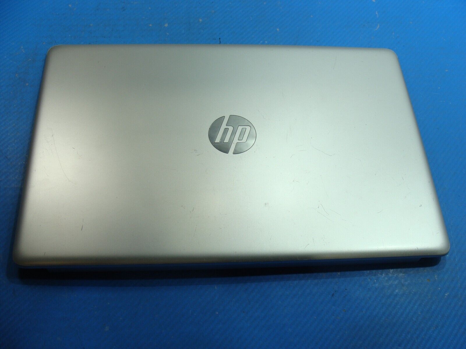 HP 15.6