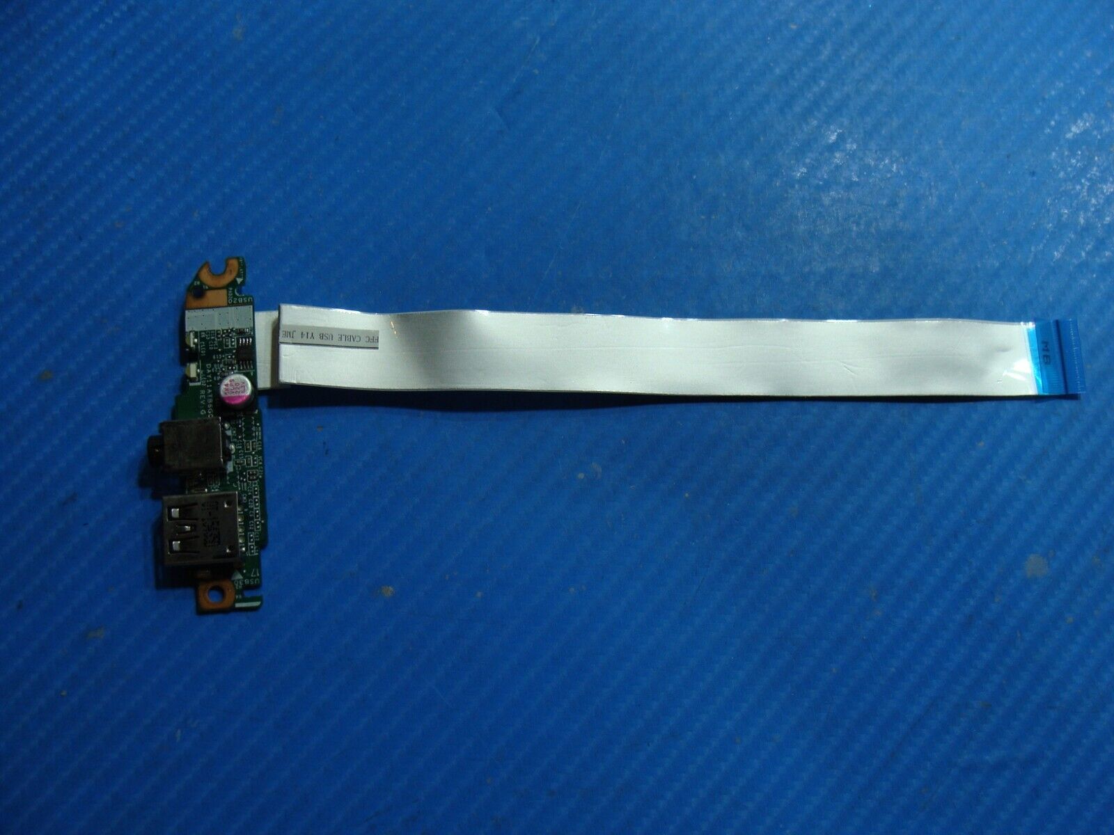 HP Beats 15-p390nr 15.6