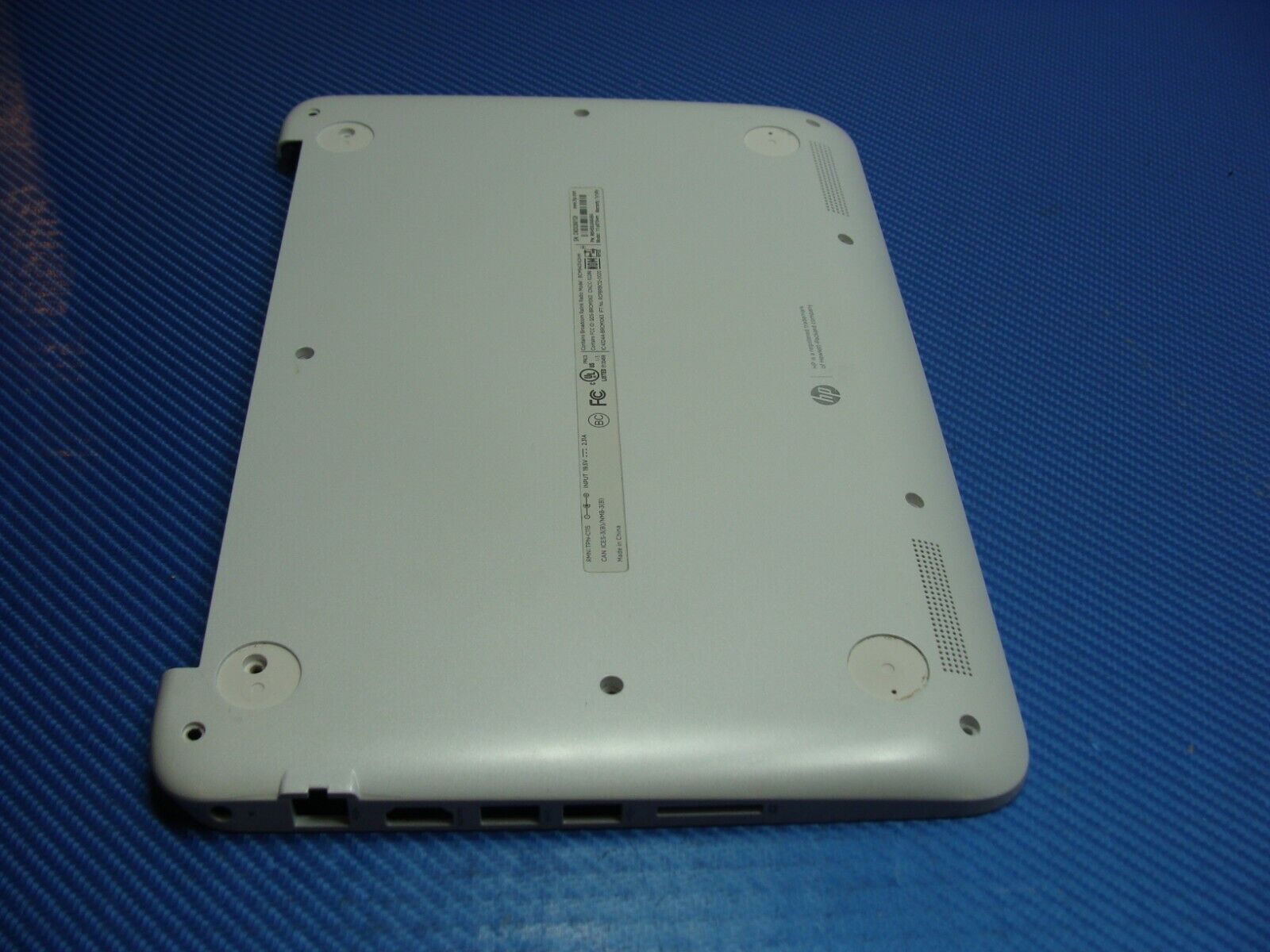 HP Stream 11.6 X360 11-p015wm Genuine Laptop Bottom Case Base Cover AP1A6000550
