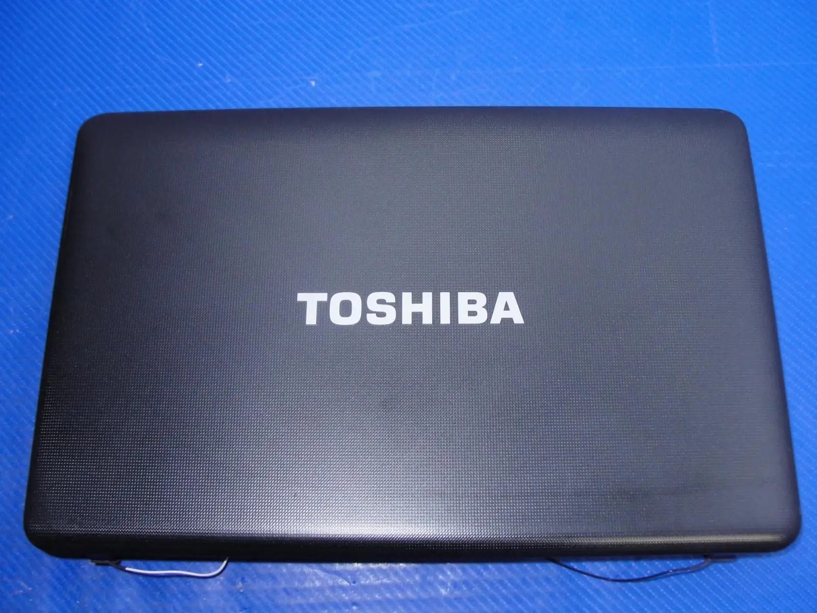 Toshiba Satellite 15.6 C655D-S5130 OEM LCD Back Cover w/Front Bezel V000220020