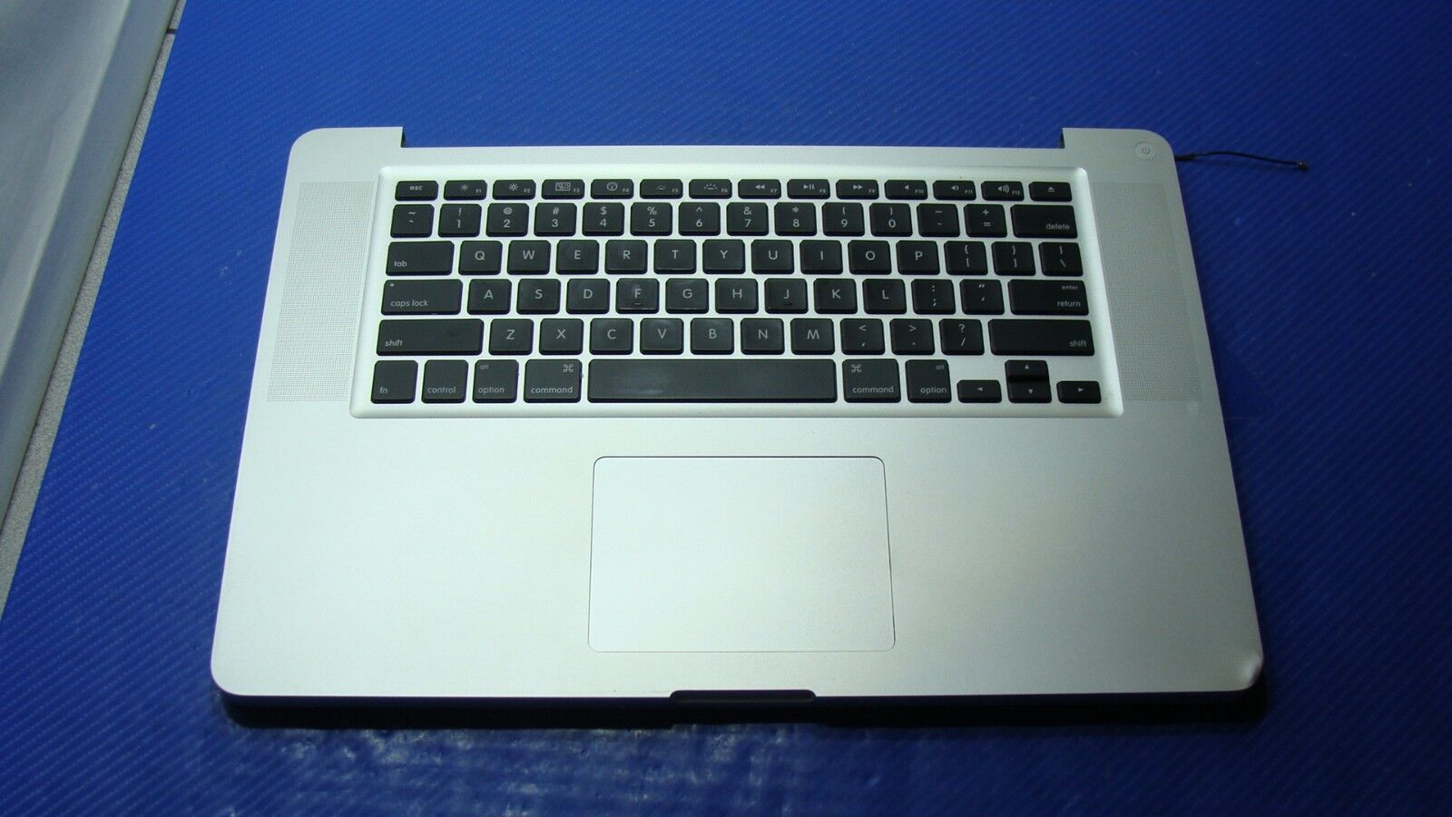 MacBook Pro 15" A1286 Early 2011 MC723LL/A Top Case w/Keyboard Trackpad 661-5854