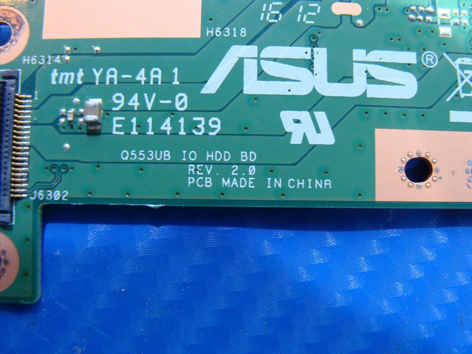 Asus Q553UB-BSI7T13 15.6