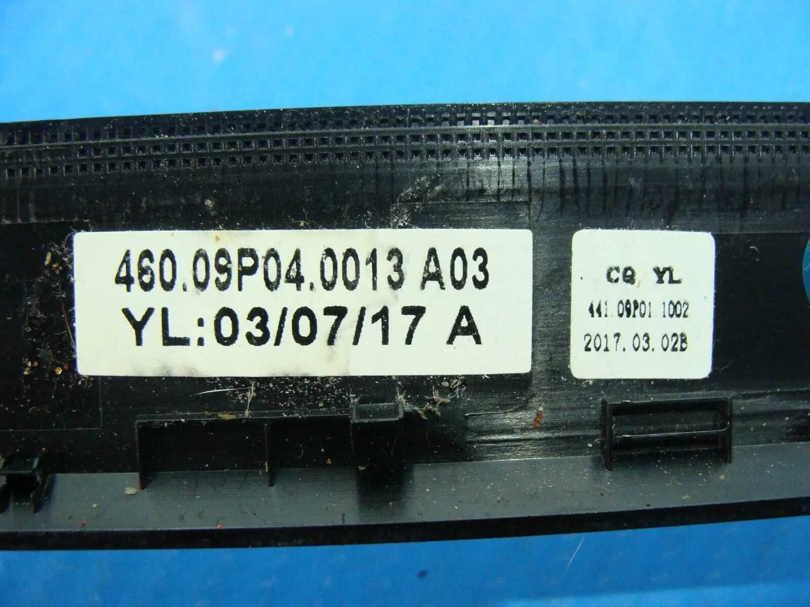 Dell Inspiron 15.6” 15 3567 OEM LCD Front Bezel Trim Cover 6C63X 460.09P04.0013 - Tested Computer Laptop Parts