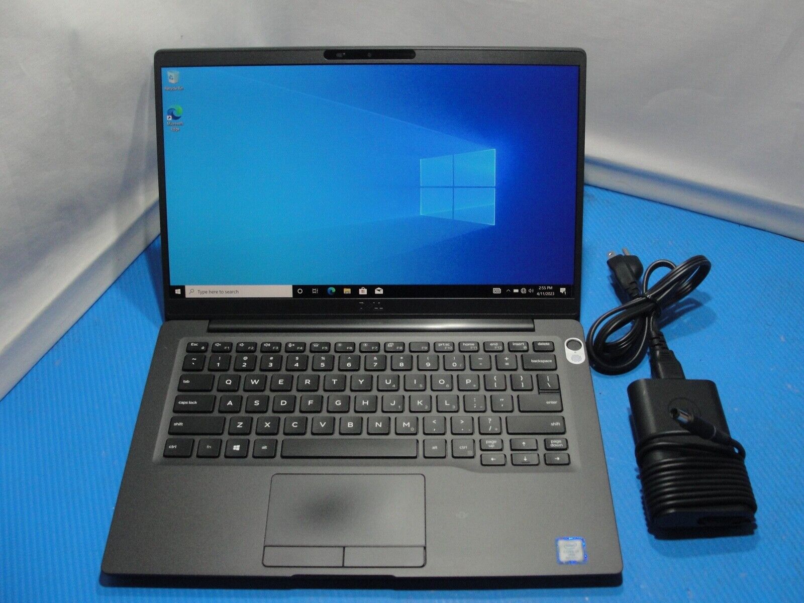 Excellent Working Dell Latitude 7400 i7-8665U 1.90GHz 16GB 512GB OG Dell Charger
