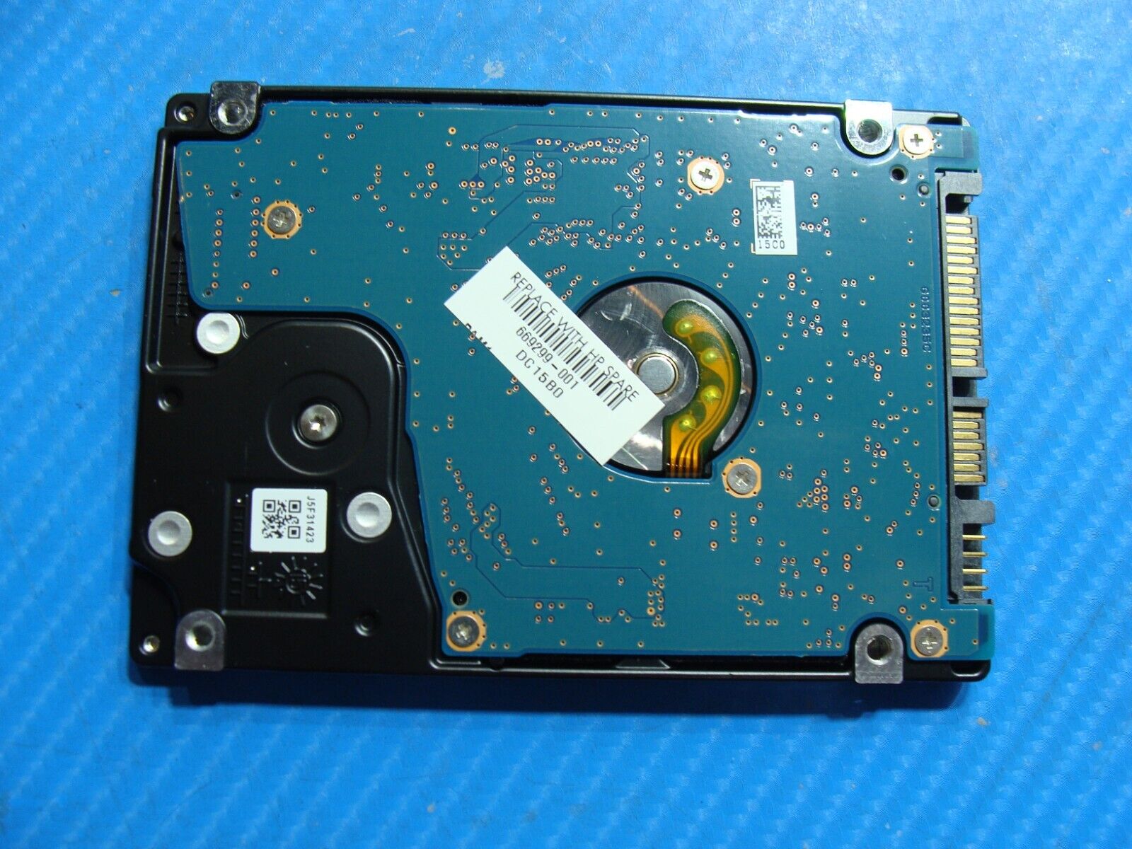HP 15-f233wm Toshiba 500GB Sata 2.5