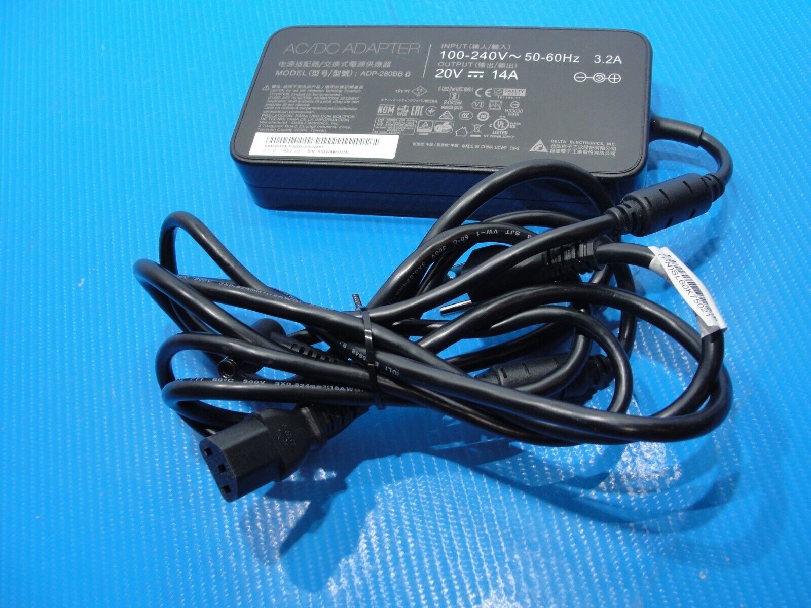 Genuine Delta AC Power Adapter Charger 20V 14A 280W ADP-280BB B  Acer