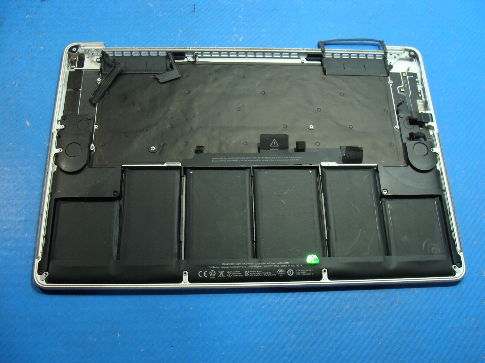 MacBook Pro 15 A1398 Early 2013 ME664LL/A ME665LL/A Top Case w/Battery 661-6532