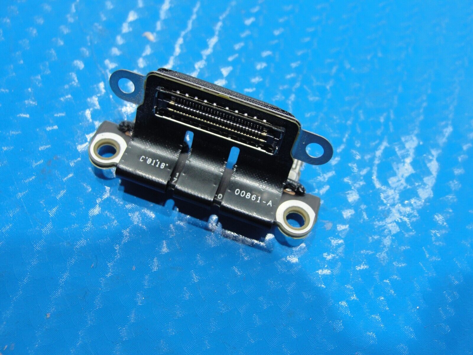 MacBook Pro A1706 13