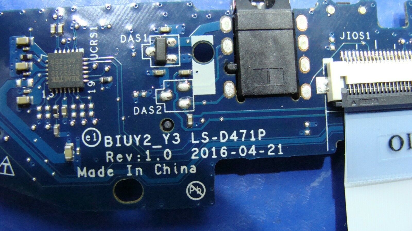 Lenovo Yoga 710-15IKB 15.6