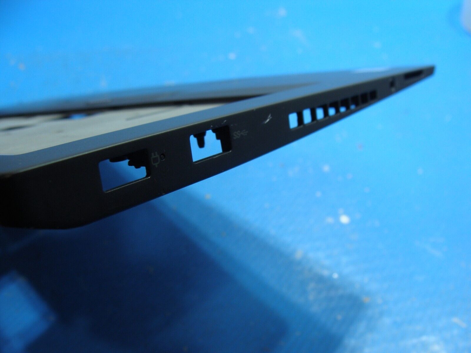 Lenovo ThinkPad T470s 14 Palmrest w/Touchpad Black AM134000100