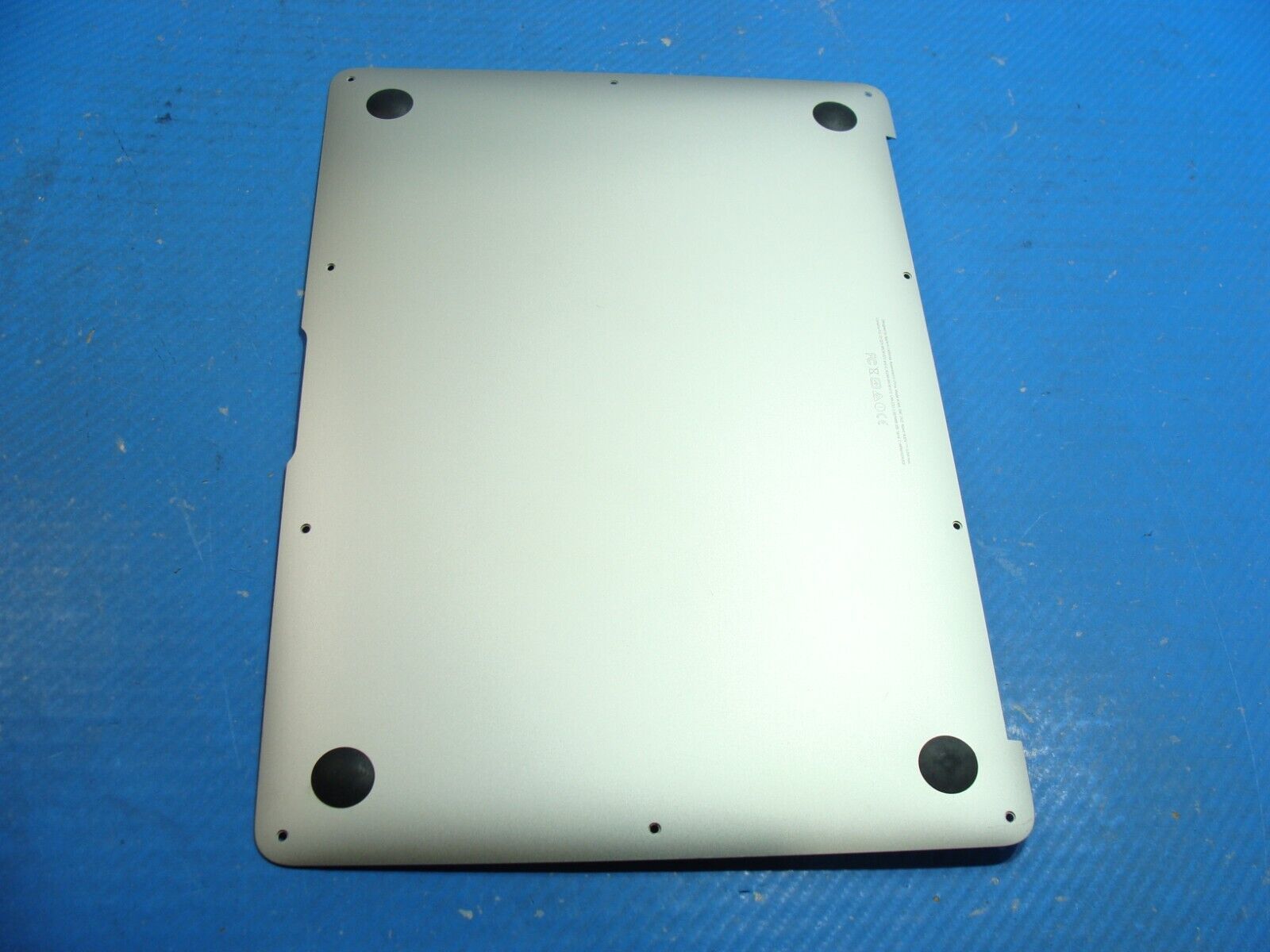 MacBook Air A1466 13 Early 2015 MJVE2LL/A Bottom Case 923-00505 Grade A