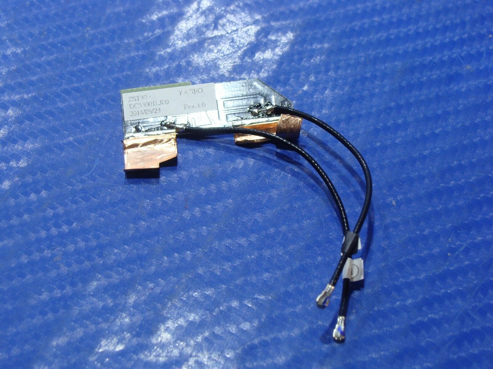 HP Split x2 13-r010dx 13.3