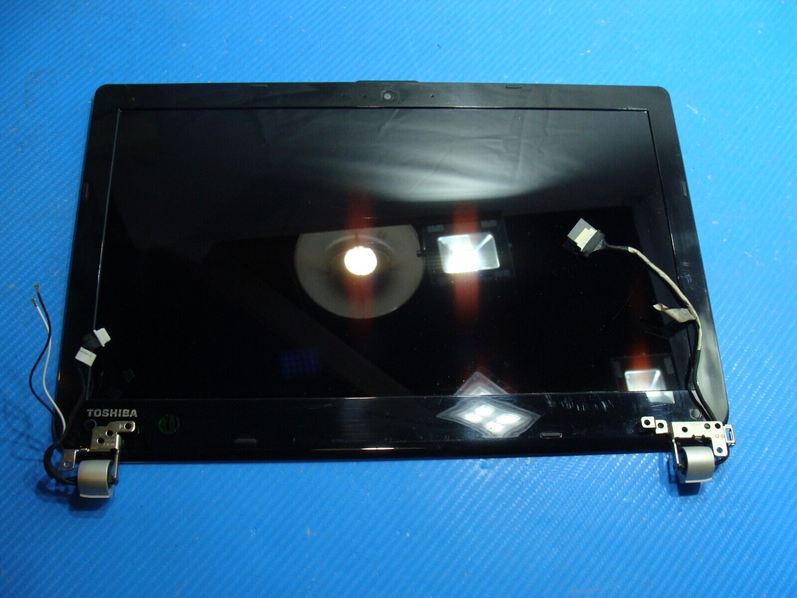 Toshiba Satellite E45-B4100U 14