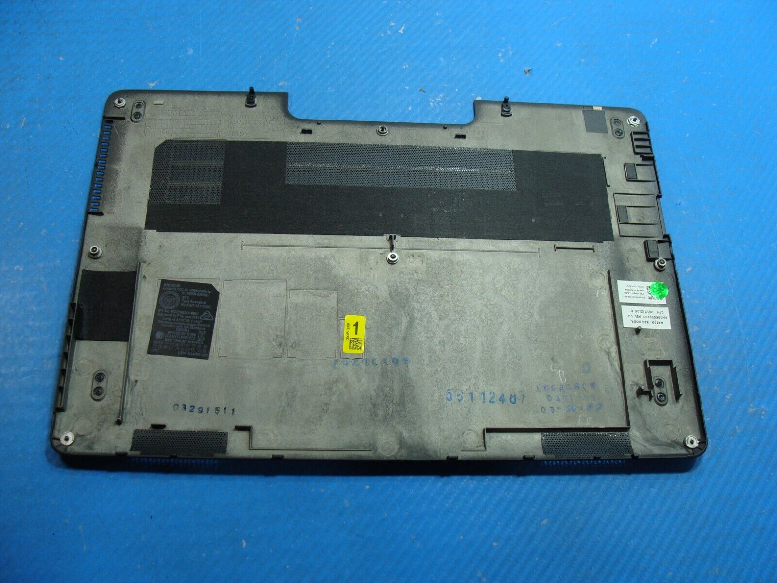 Dell Latitude E7270 12.5 Genuine Bottom Case Base Cover 4K42M