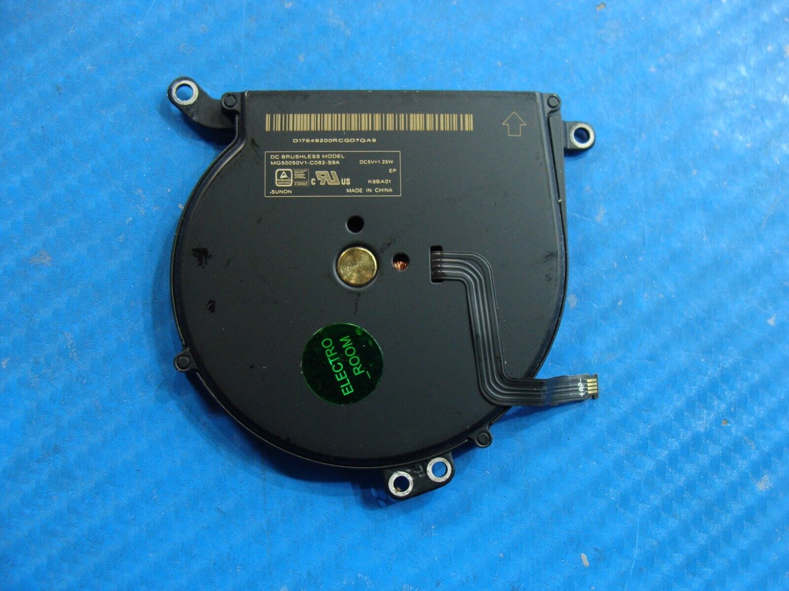 MacBook Air A1466 13 Early 2015 MJVE2LL/A Cooling Fan 923-00507