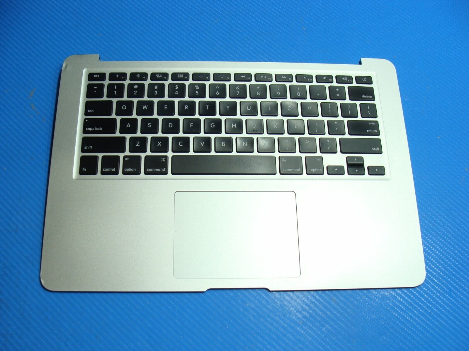 MacBook Air A1466 2015 MJVE2LL/A 13