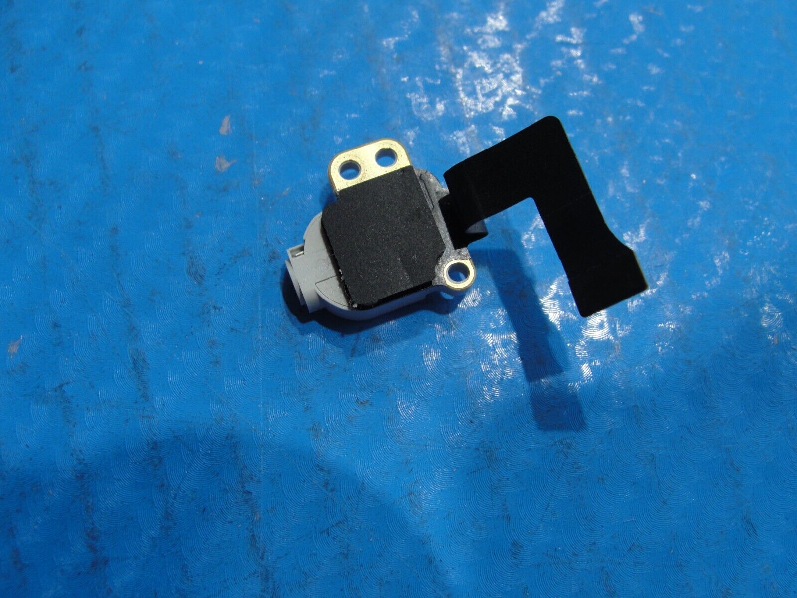 MacBook Pro A1989 13