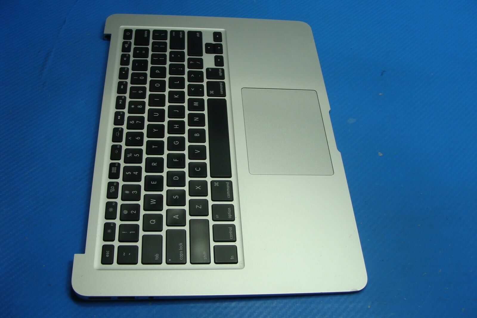 MacBook Air A1466 MD760LL/B Early 2014 13