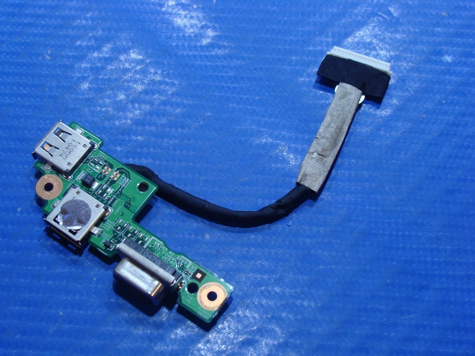 Dell Inspiron 15.6" N5010 Genuine VGA USB Port Board w/ Cable 48.4HH03.011 GLP* - Laptop Parts - Buy Authentic Computer Parts - Top Seller Ebay