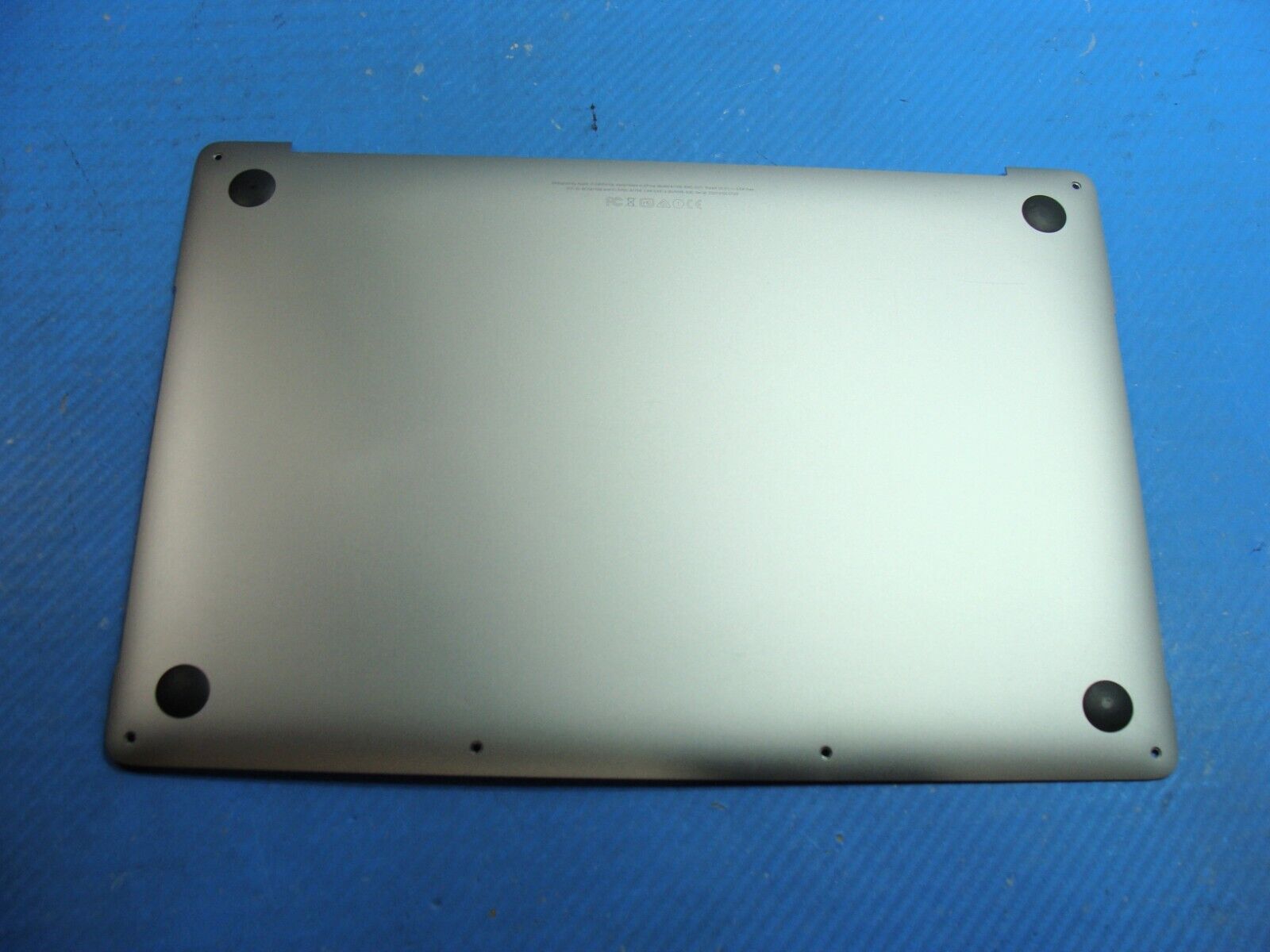 MacBook Pro A1706 13