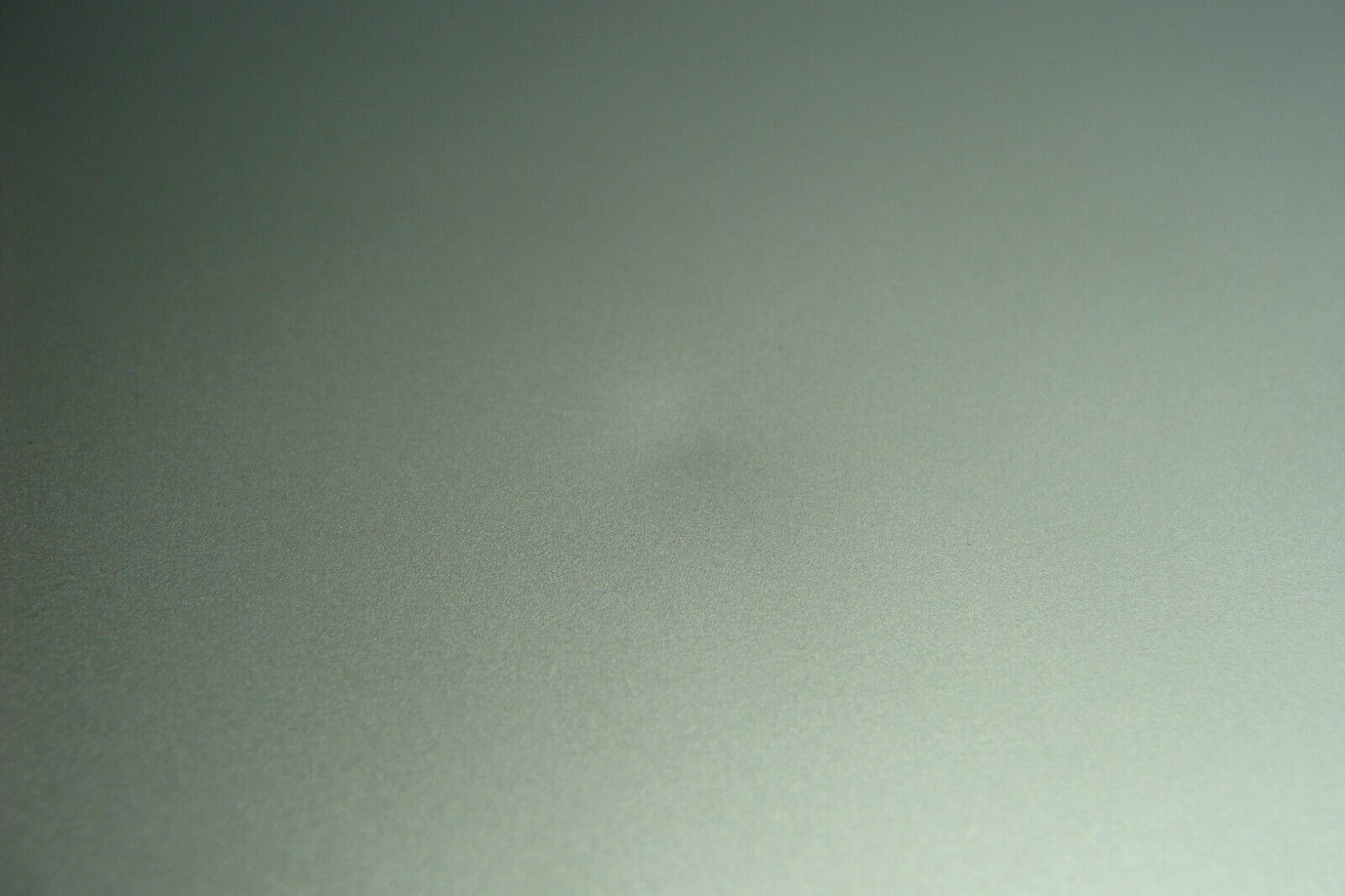 MacBook Pro A1990 15.4