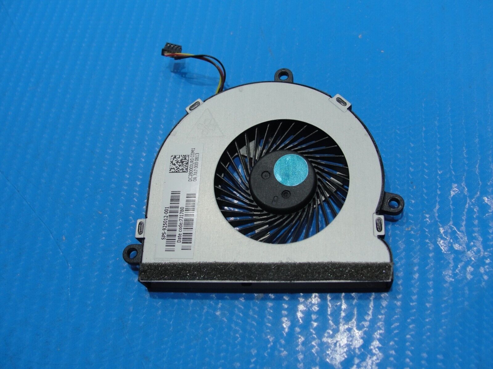 HP 15-bs033cl 15.6