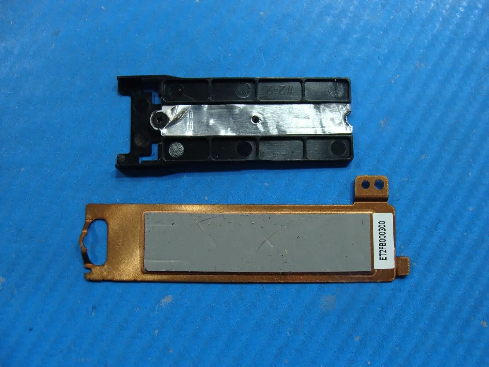 Dell Latitude 15.6 5500 OEM M.2 SSD Thermal Support Brackets ET2FB000300 85J62