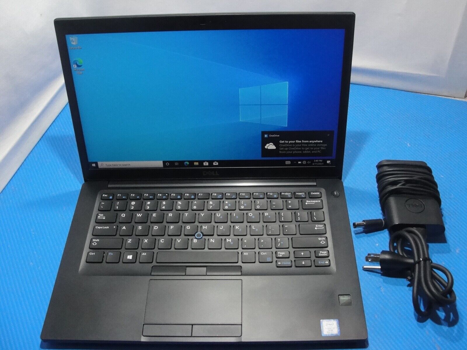 Excellent Working Dell Latitude 7490 i7-8650U 1.9GHz 16GB 512GB SSD Dell Charger