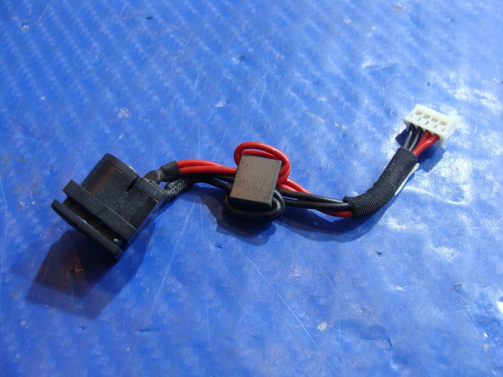 Toshiba Satelite L635-S3104 13.3