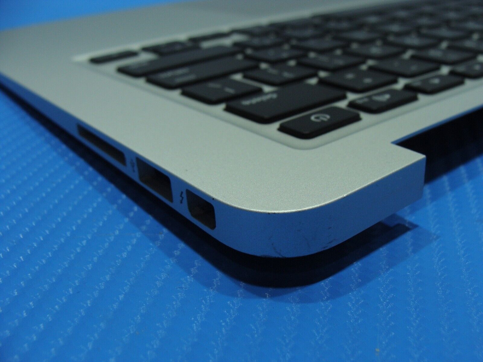 MacBook Air A1466 2014 MD760LL/B 13