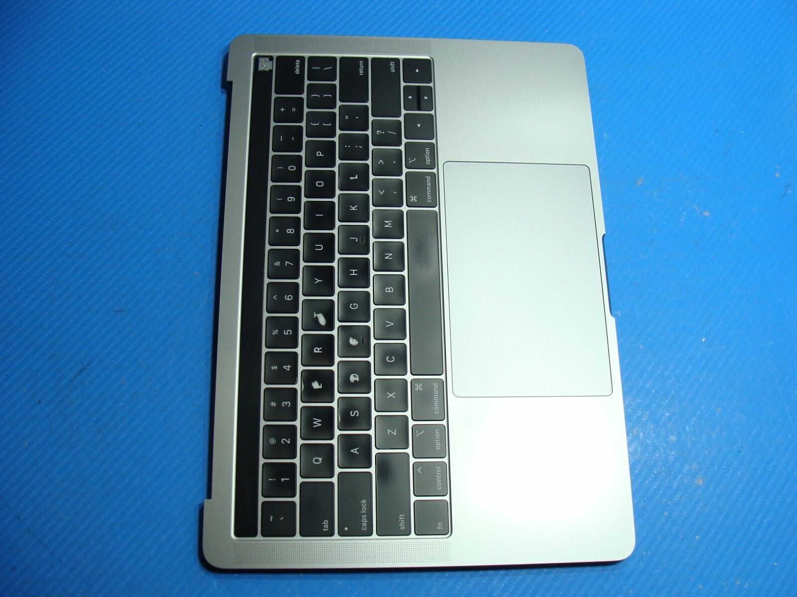 MacBook Pro A1989 2019 MV962LL MV972LL Top Case w/Battery Space Gray 661-10040
