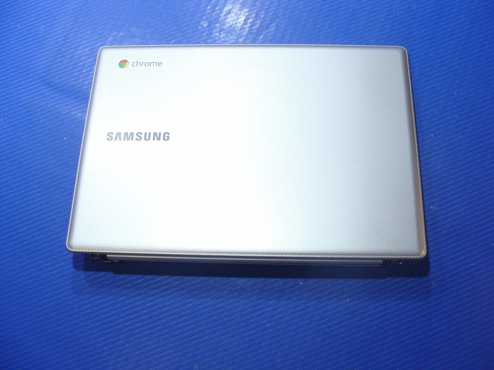 Samsung XE500C12-K01US 11.6