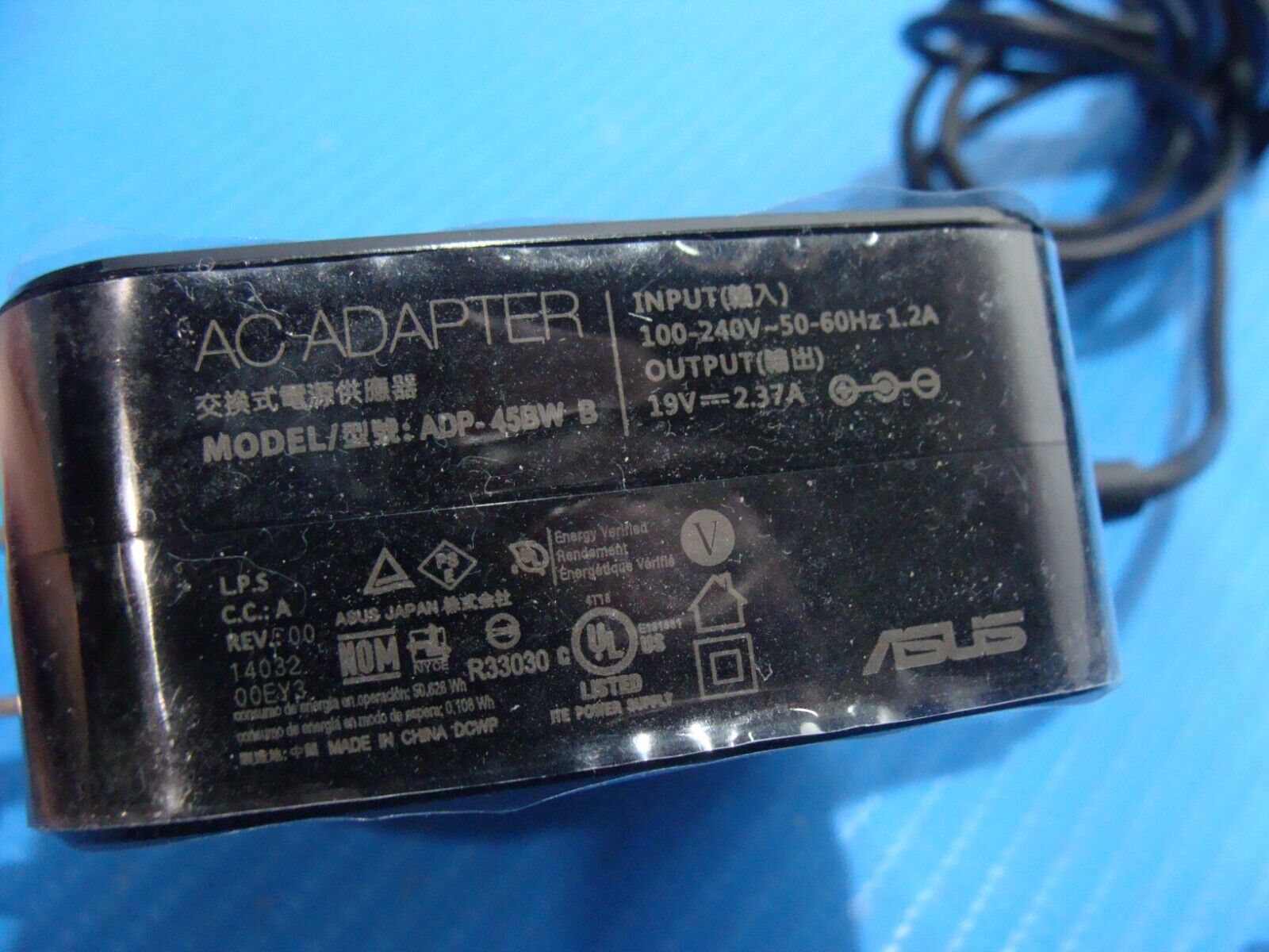 NEW Genuine 45W Asus Laptop Charger Adapter 5.5 mm x 2.5mm ADP-45BW B, AD883J20