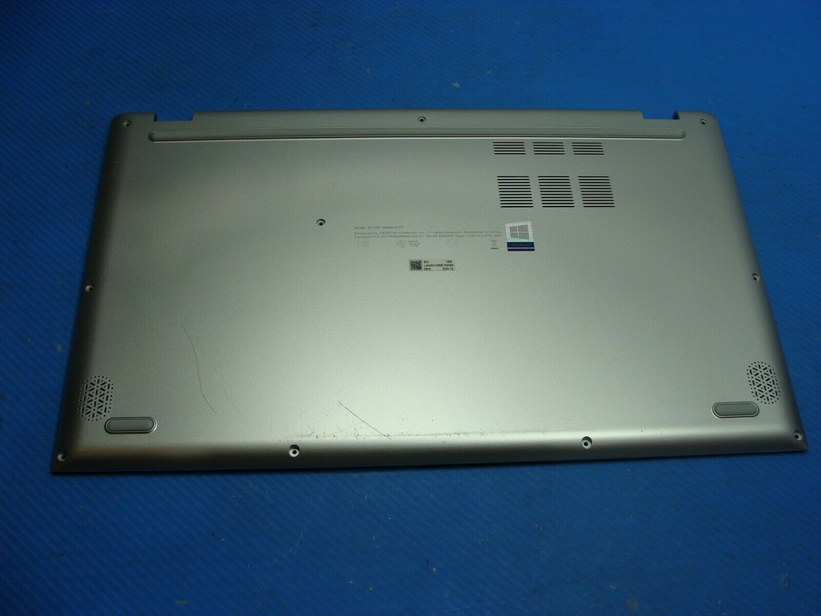 Asus Vivobook M712D 17.3