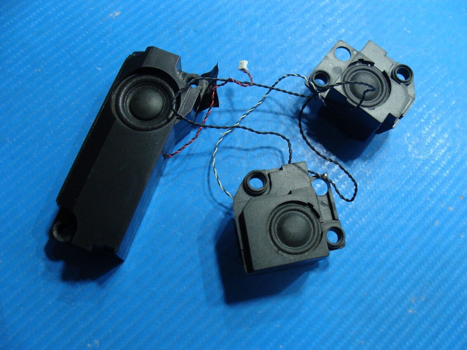 MSI GT683-242US 15.6