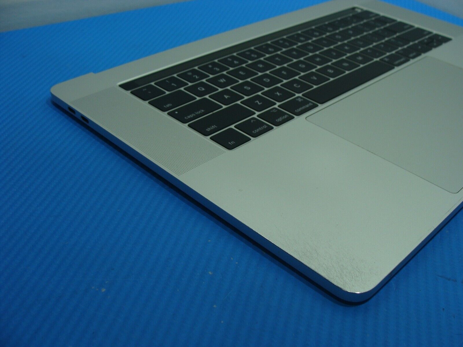 MacBook Pro A1707 15 Mid 2017 MPTU2LL/A Top Case w/Keyboard Silver 661-07955