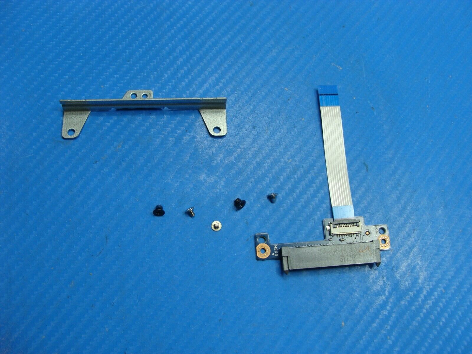 HP Notebook 15-bs038cl 15.6