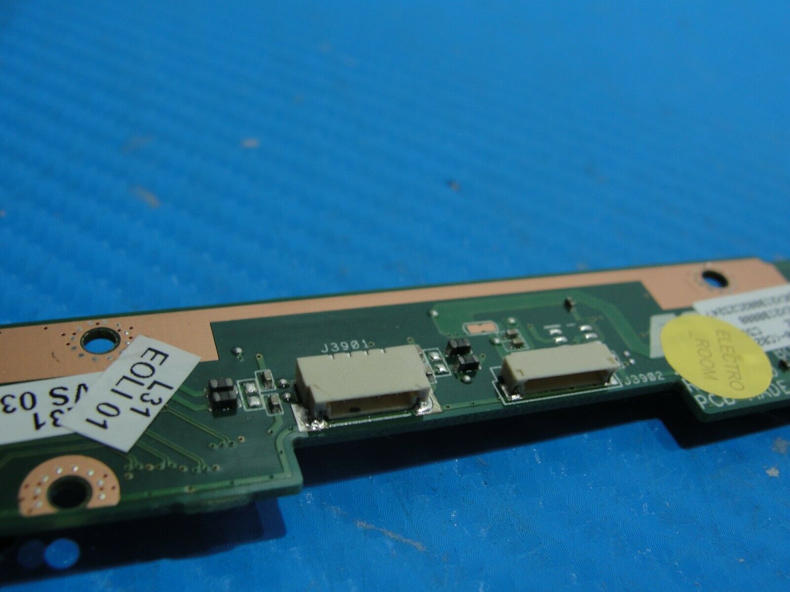 Asus Vivobook X202E-UH31T 11.6